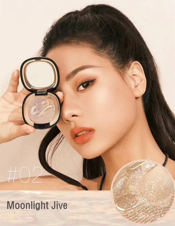Girls Crush Wild Trip Series Pearlescent Highlighter