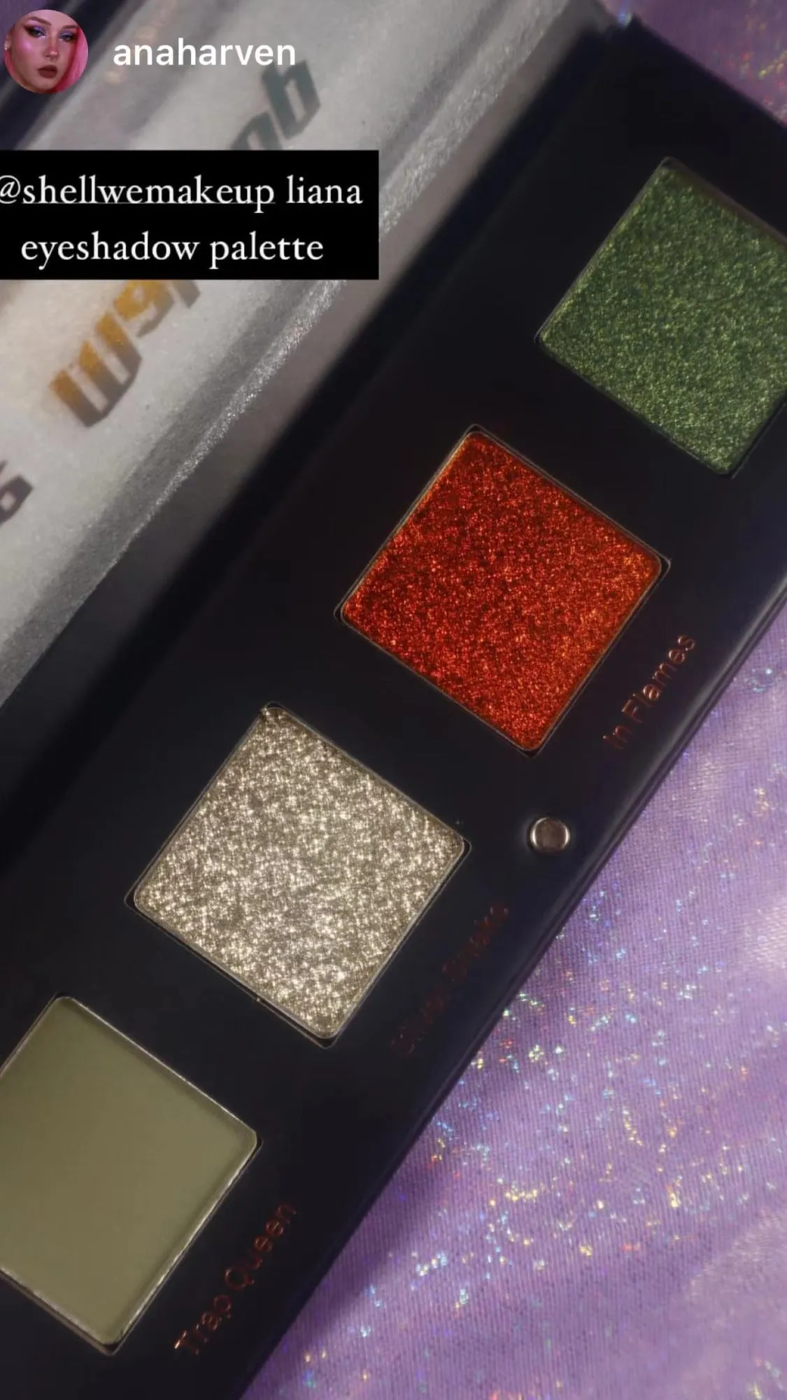 Shellwe Makeup Liana Matte-Satin Shimmer Chameleon Green Eyeshadow Palette