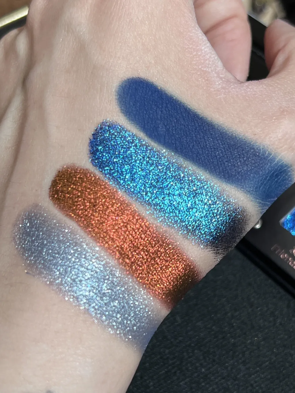 Shellwe Makeup Octopus Escape Dream Matte-Satin Shimmer Chameleon Quad Eyeshadow Palette