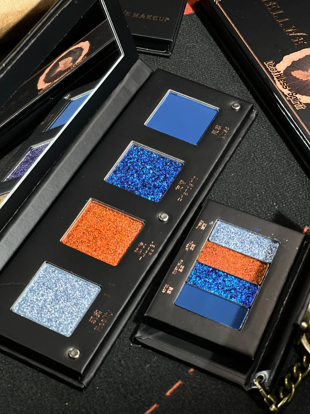 Shellwe Makeup Octopus Escape Dream Matte-Satin Shimmer Chameleon Quad Eyeshadow Palette