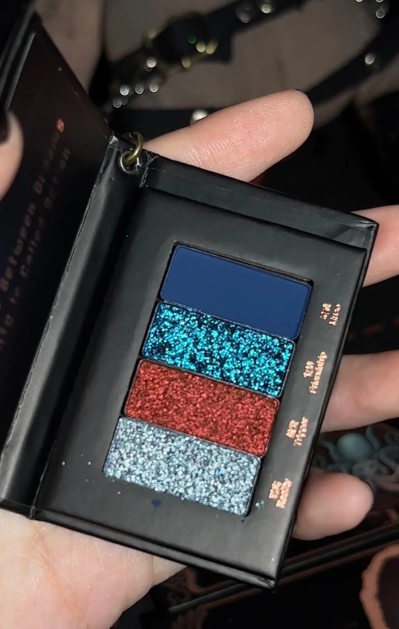 Shellwe Makeup Octopus Escape Dream Matte-Satin Shimmer Chameleon Quad Eyeshadow Palette