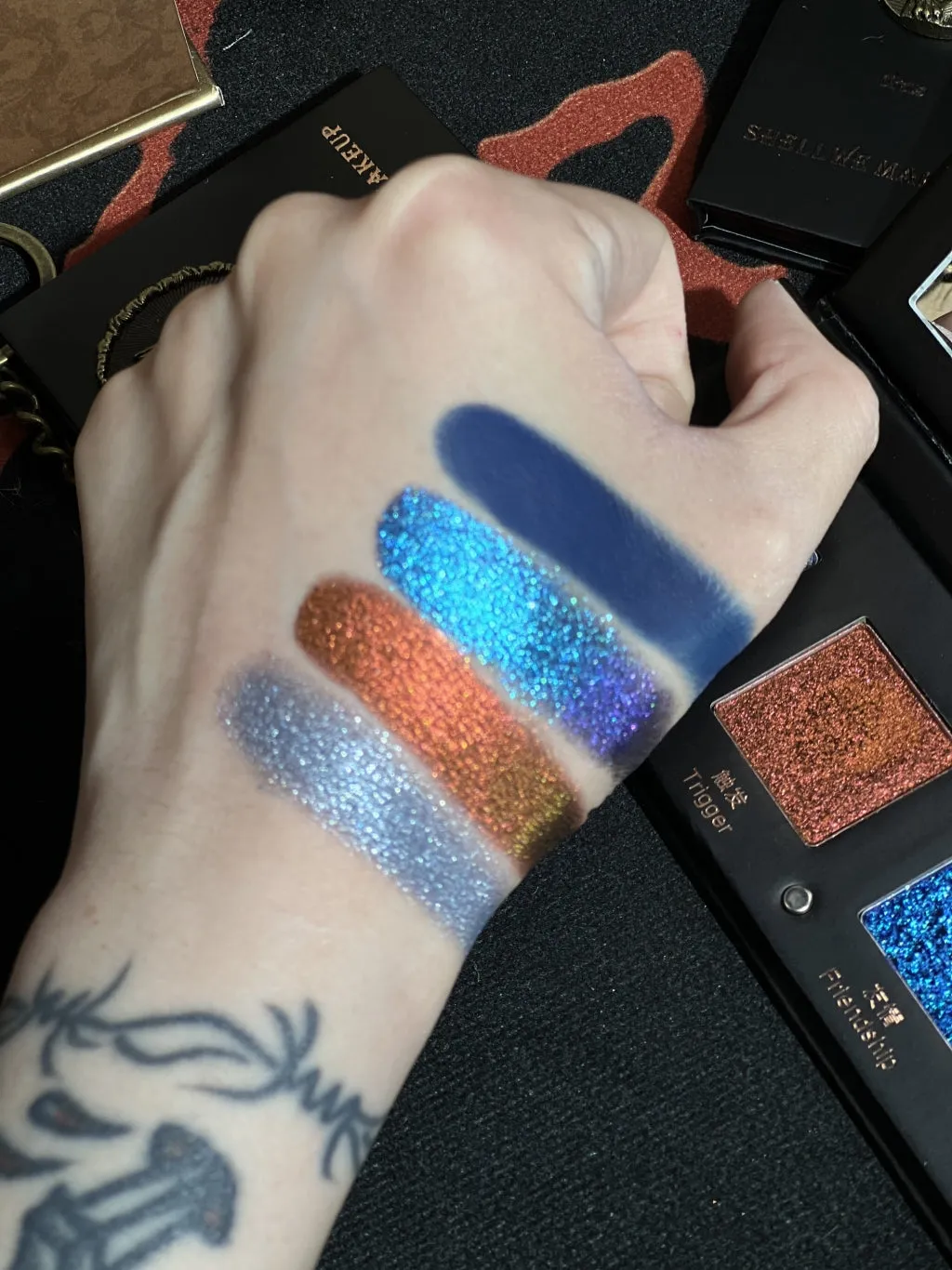 Shellwe Makeup Octopus Escape Dream Matte-Satin Shimmer Chameleon Quad Eyeshadow Palette