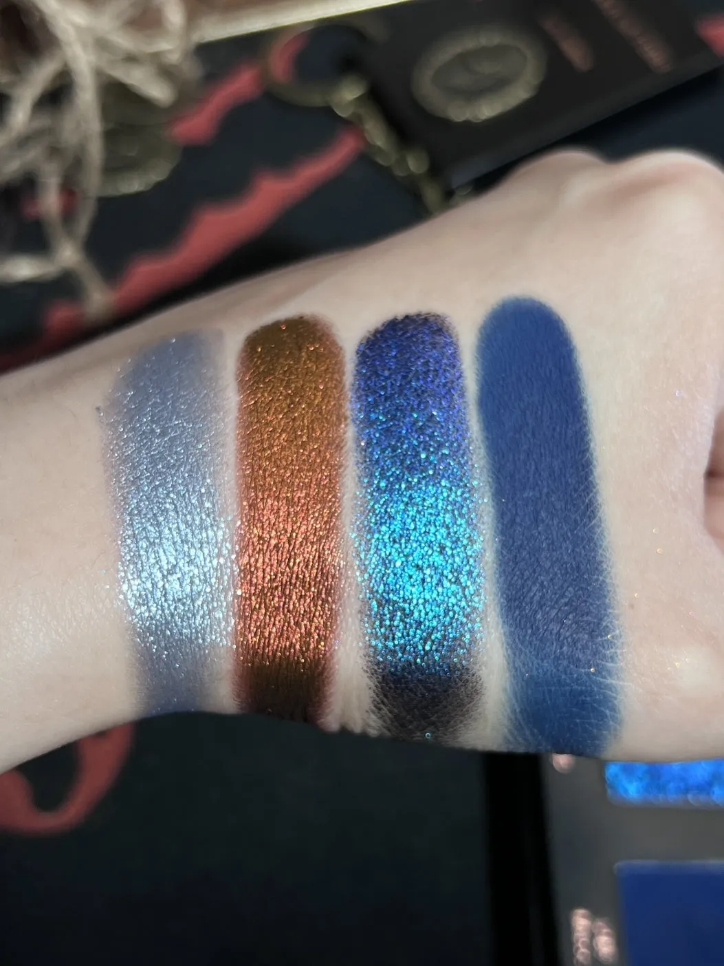 Shellwe Makeup Octopus Escape Dream Matte-Satin Shimmer Chameleon Quad Eyeshadow Palette