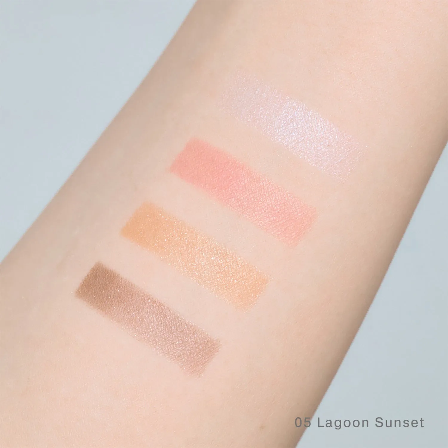 to/one Petal Float Eye Palette